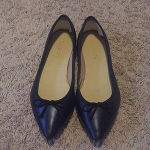 Talbots black leather flats